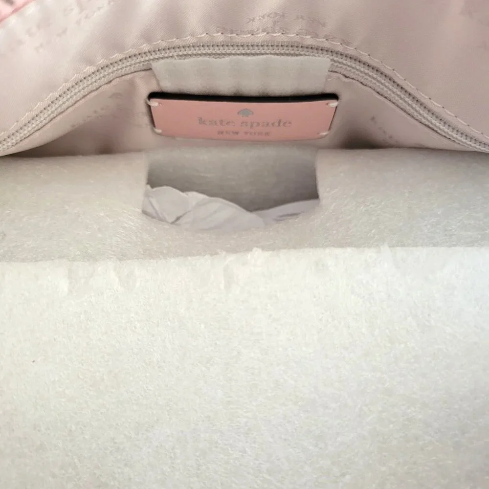 Kate Spade KN202 Roulette Glazed Leather Medium Shoulder Bag Tutu Pink Patent - Picture 7 of 7